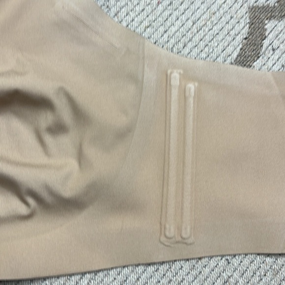 Honeylove Black mesh CrossOver Bra, wireless Bra with Adjustable Straps size 1X - Picture 9 of 14